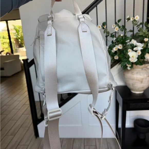 lululemon athletica Cream Backpack - Picture 3 of 6
